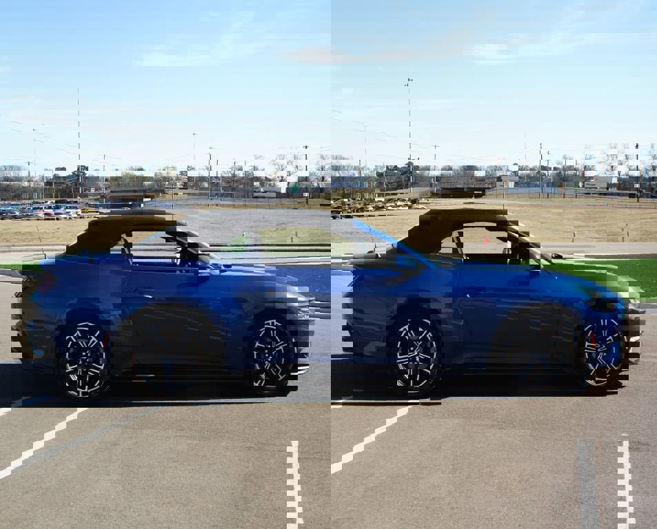 Used 2024 Ford Mustang Premium image 19