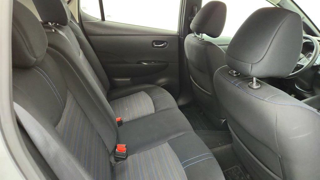 Used 2019 Nissan Leaf S w/ S Charge Package image 22
