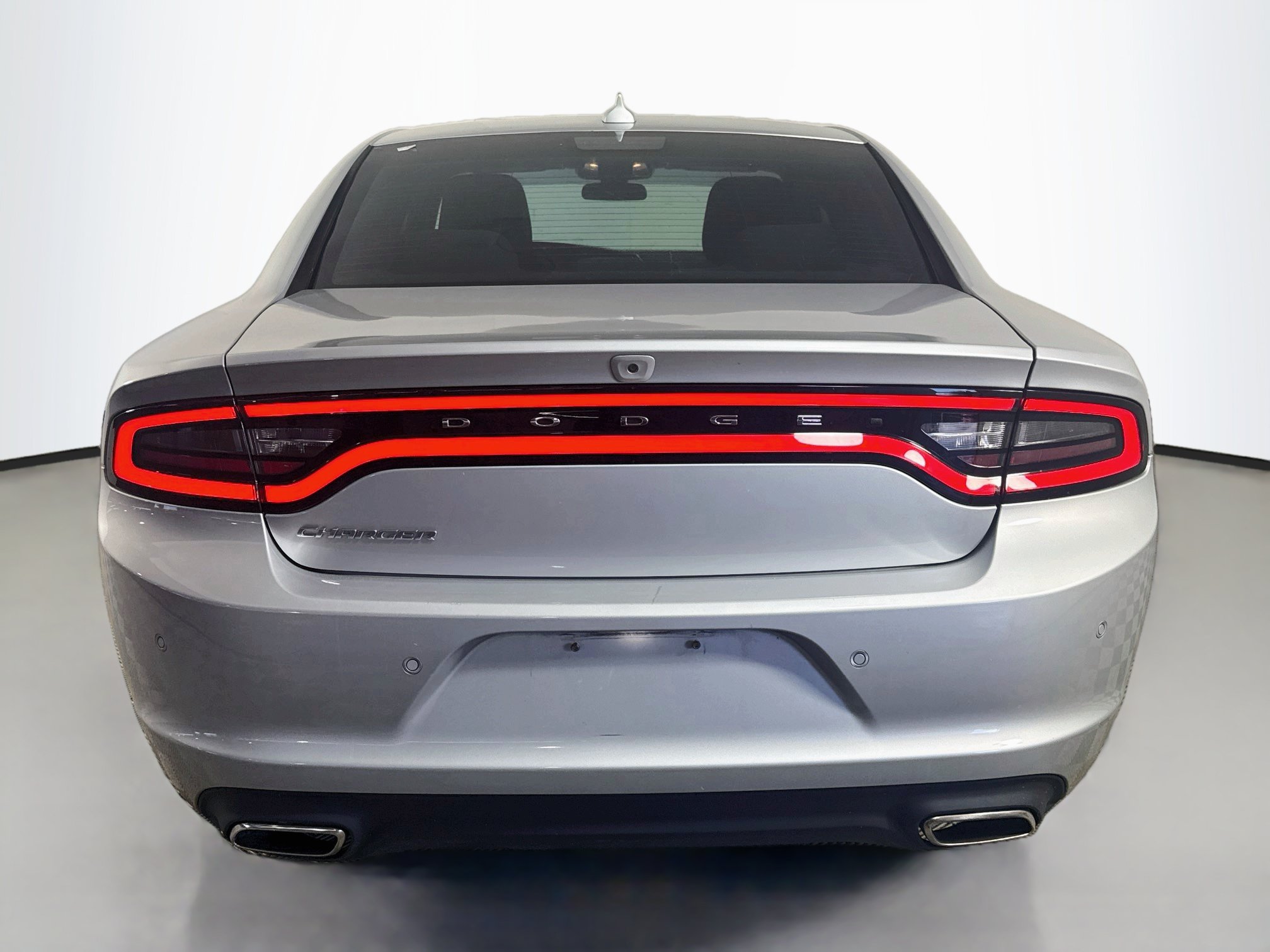 Used 2023 Dodge Charger SXT RWD image 8