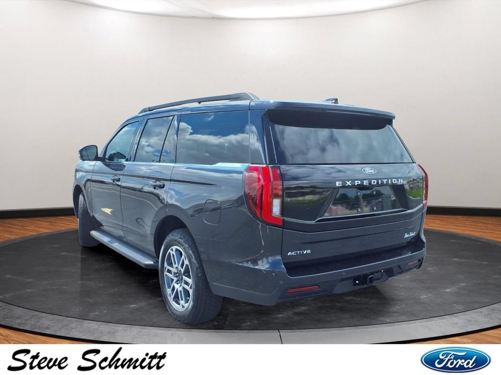 New 2026 Ford Expedition Active AWD/4WD image 3