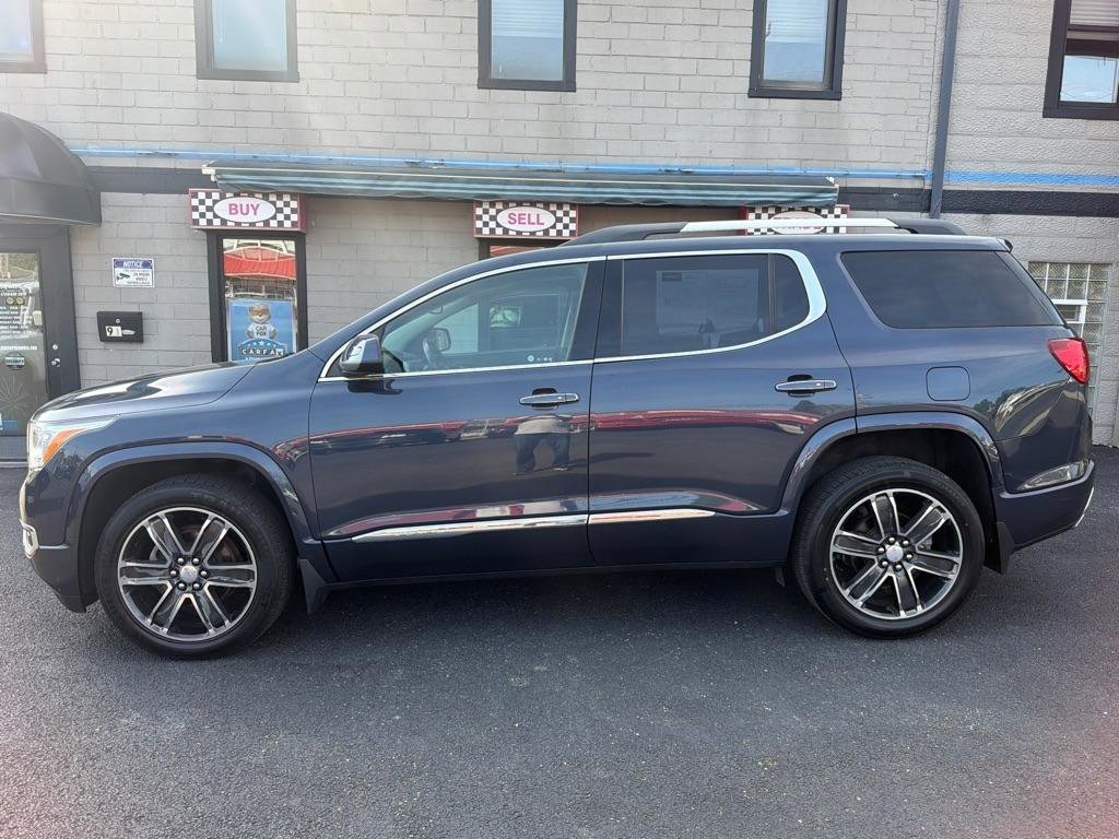 Used 2018 GMC Acadia Denali w/ LPO, Protection Package AWD/4WD image 2