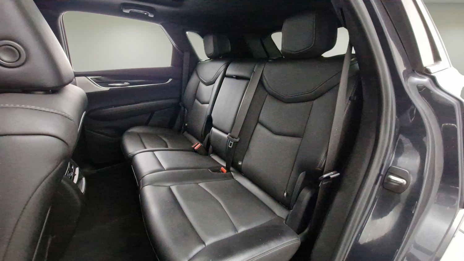 Used 2022 Cadillac XT5 Premium Luxury w/ Technology Package image 24