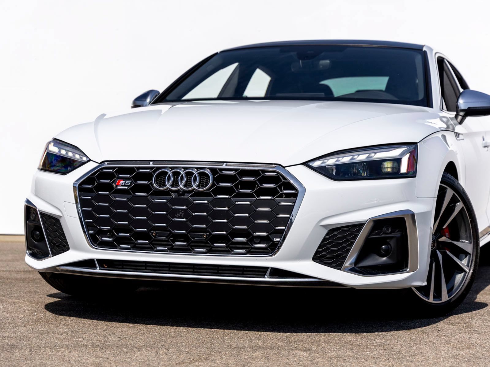 Used 2024 Audi S5 Premium Plus w/ Premium Plus Package AWD/4WD image 2