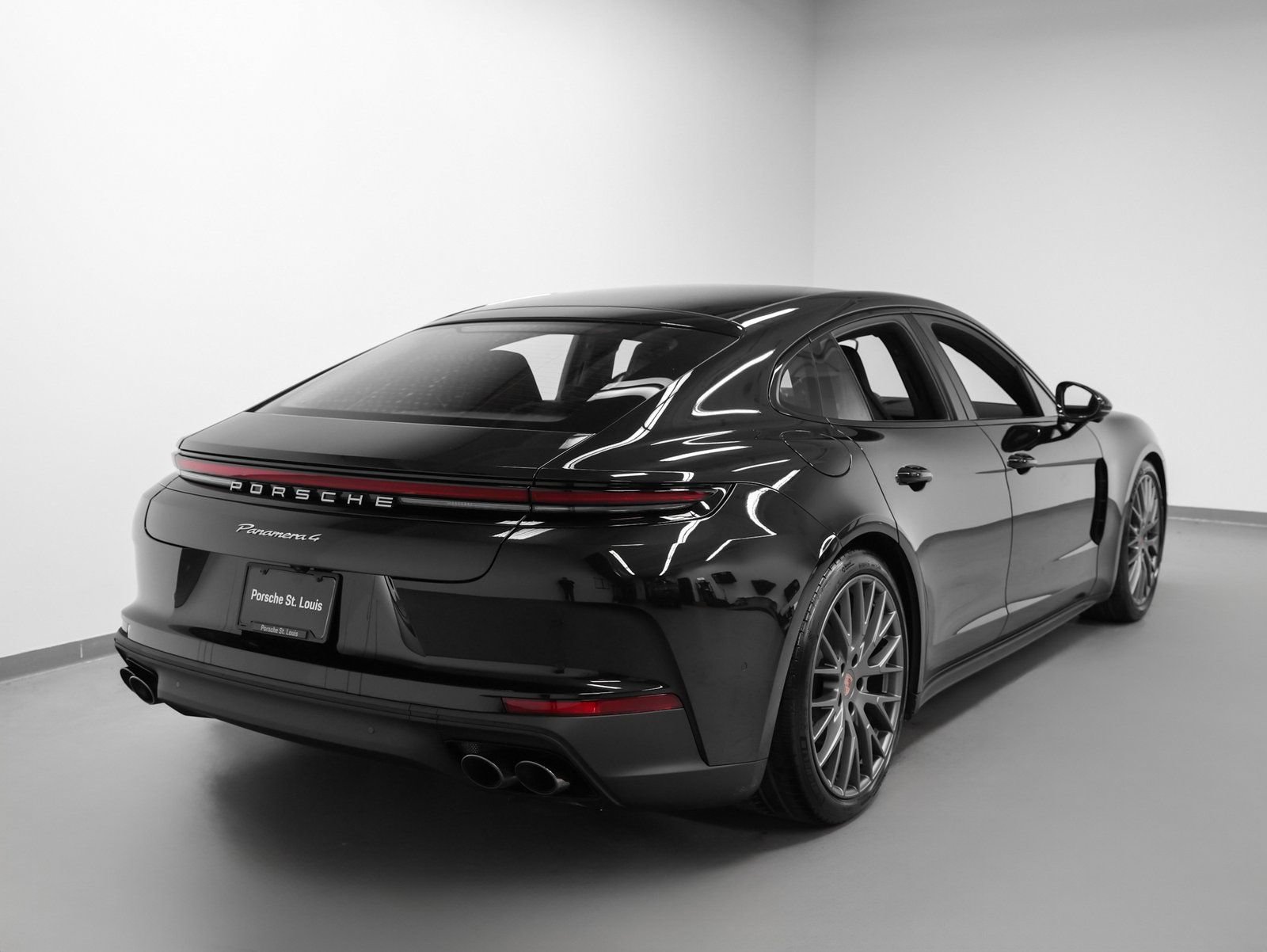 New 2026 Porsche Panamera 4 AWD/4WD image 12
