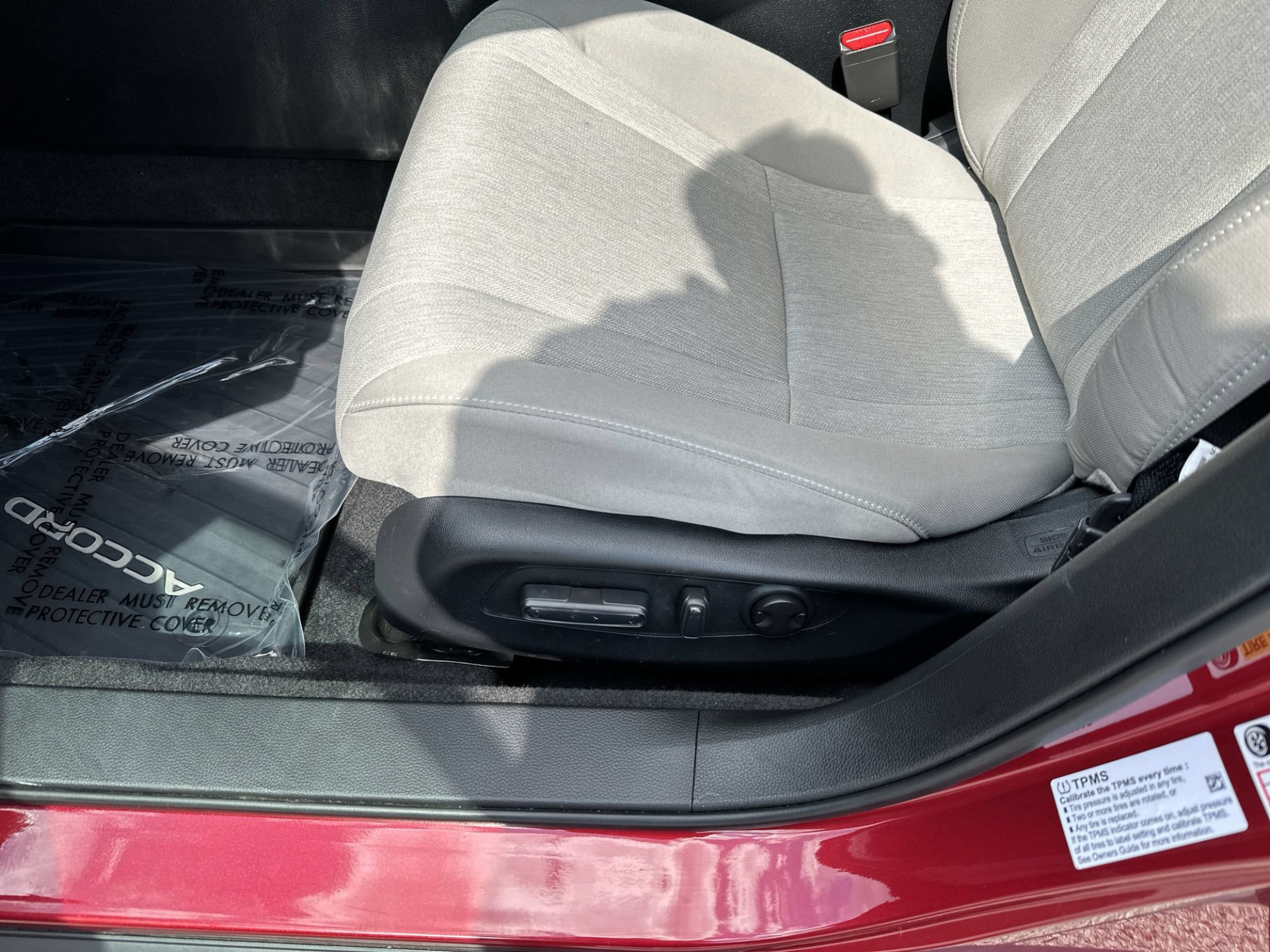 Used 2025 Honda Accord SE image 14