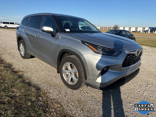 Certified 2024 Toyota Highlander LE image 11