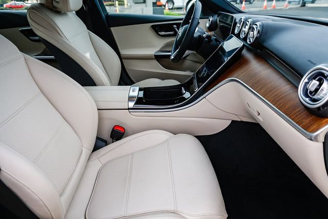 Used 2022 Mercedes-Benz C 300 4MATIC Sedan image 36