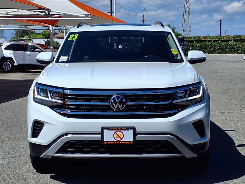 Used 2023 Volkswagen Atlas SE w/ Panoramic Sunroof Package image 2