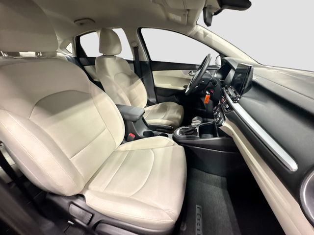Used 2023 Kia Forte LXS FWD image 26