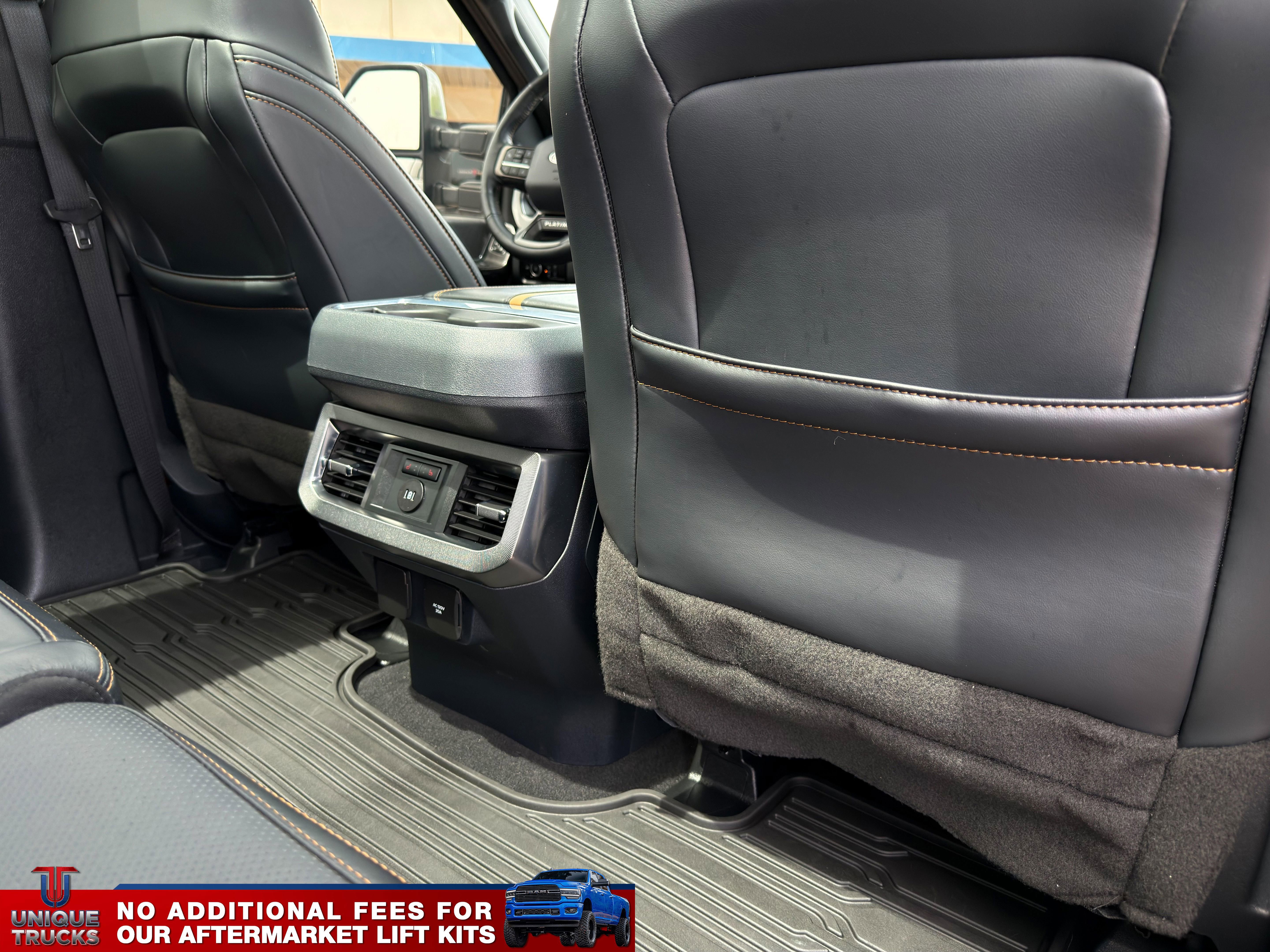 Used 2023 Ford F350 Platinum image 28