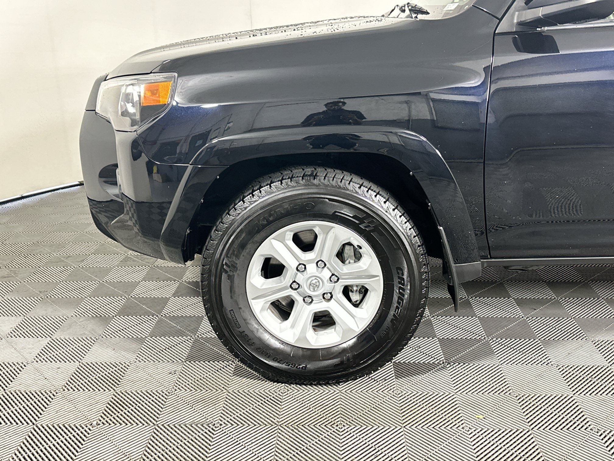Used 2024 Toyota 4Runner SR5 RWD image 11