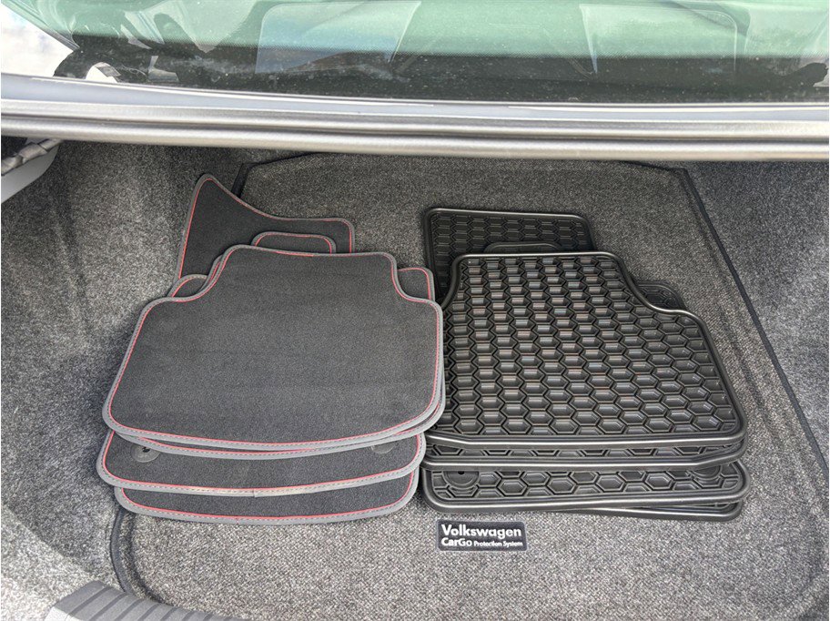 Used 2019 Volkswagen Jetta GLI image 40