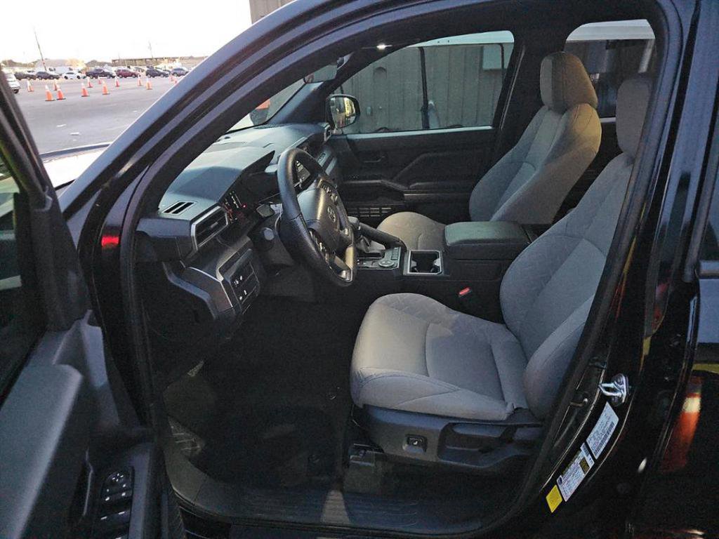 Used 2025 Toyota Tacoma SR5 image 14