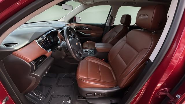 Used 2021 Chevrolet Traverse High Country AWD/4WD image 18