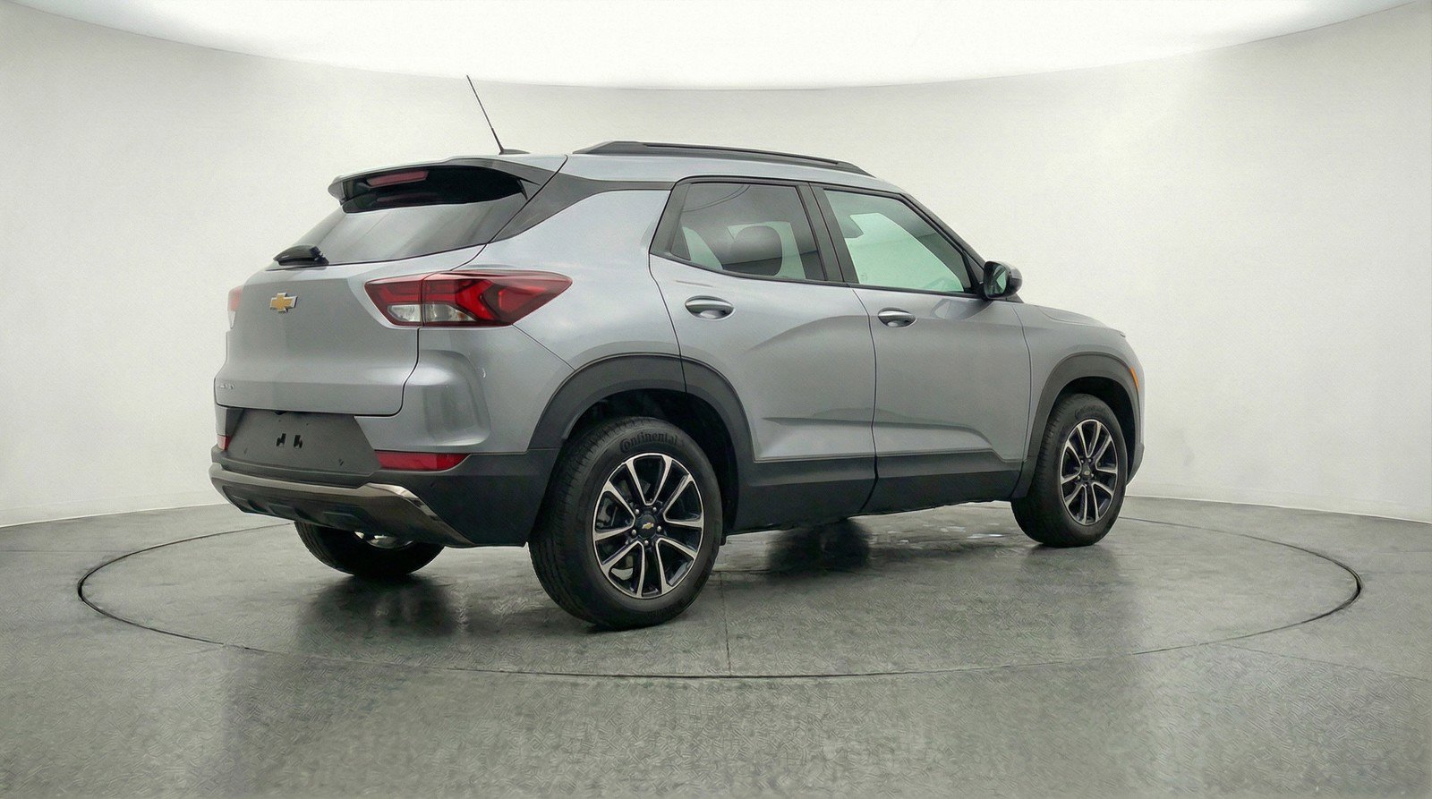 Used 2025 Chevrolet TrailBlazer LT FWD image 9