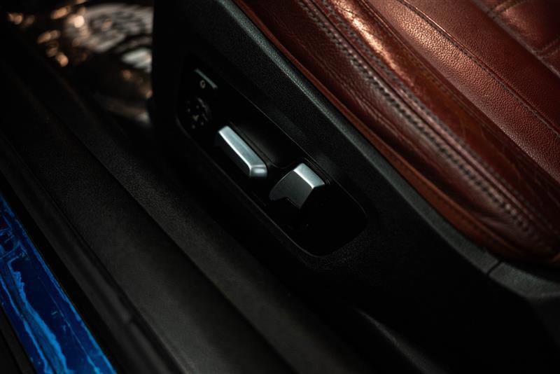 Used 2021 BMW 440i xDrive Coupe w/ Premium Package image 14