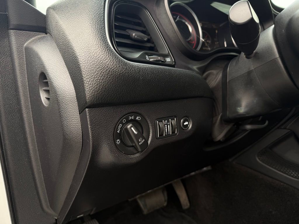 Used 2015 Dodge Challenger R/T w/ Quick Order Package 28B R/T image 11