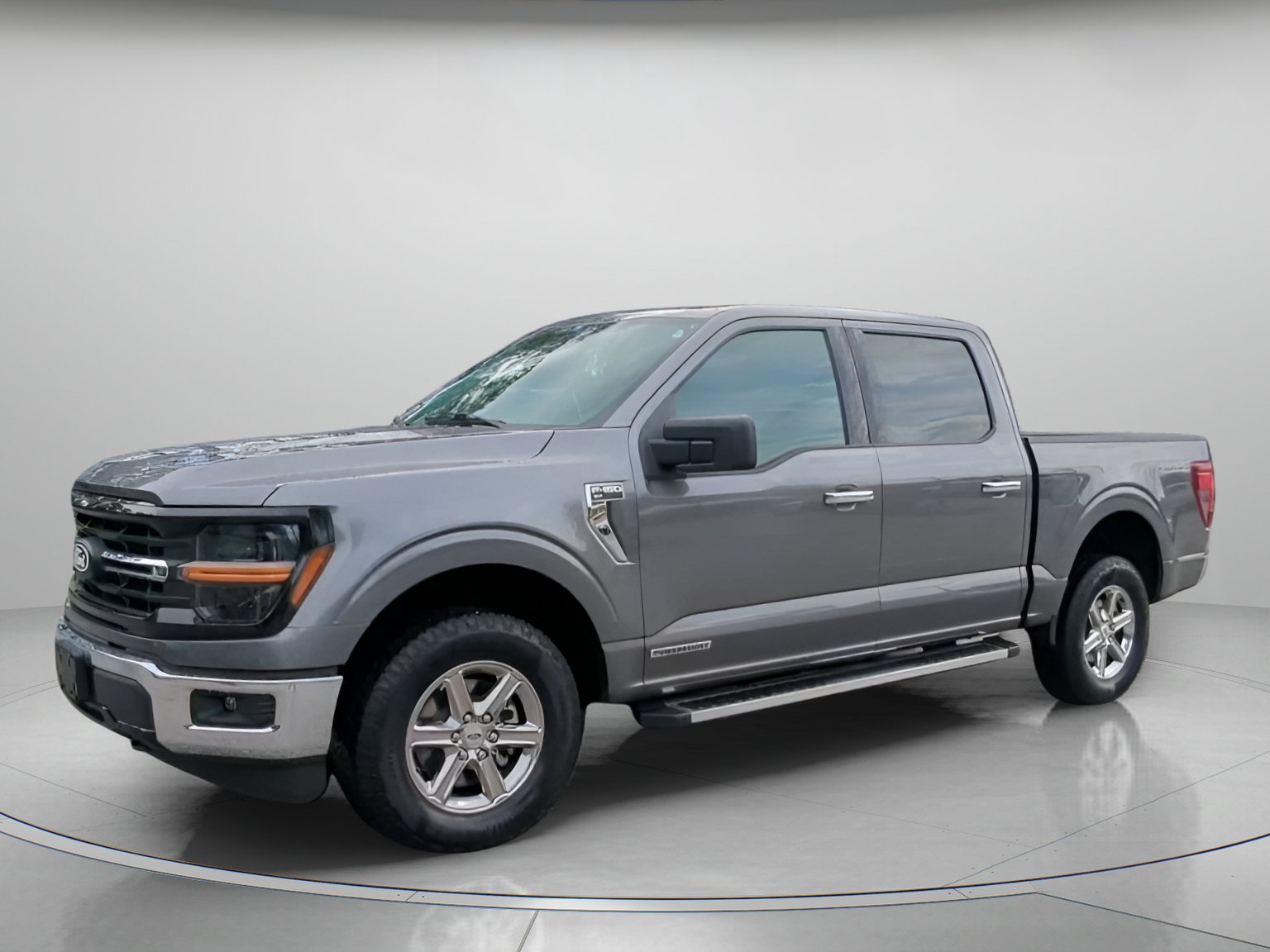 Certified 2025 Ford F150 XLT w/ Equipment Group 301A Standard AWD/4WD image 13