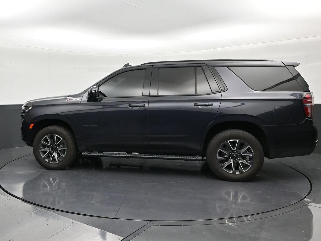 Used 2023 Chevrolet Tahoe Z71 w/ Luxury Package AWD/4WD image 2