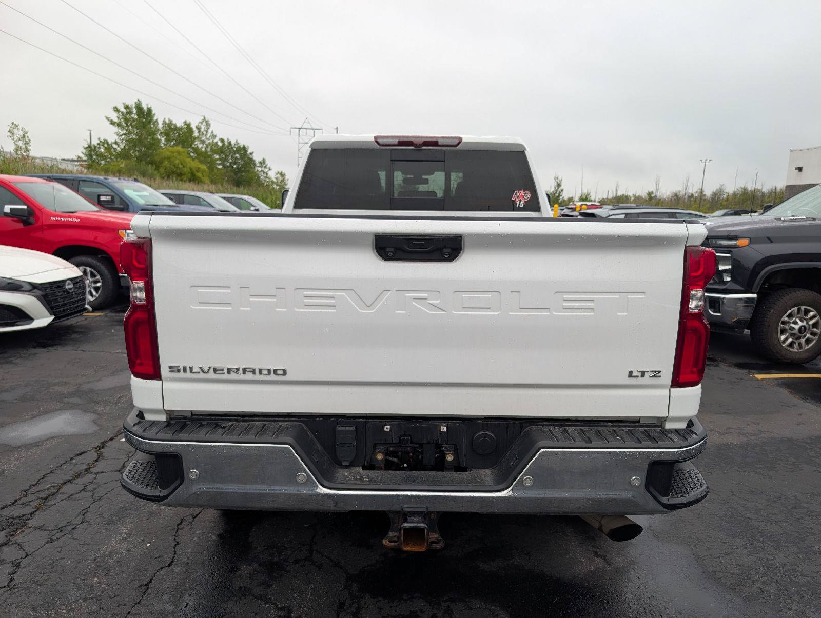 Used 2022 Chevrolet Silverado 2500 LTZ w/ LTZ Plus Package AWD/4WD image 5