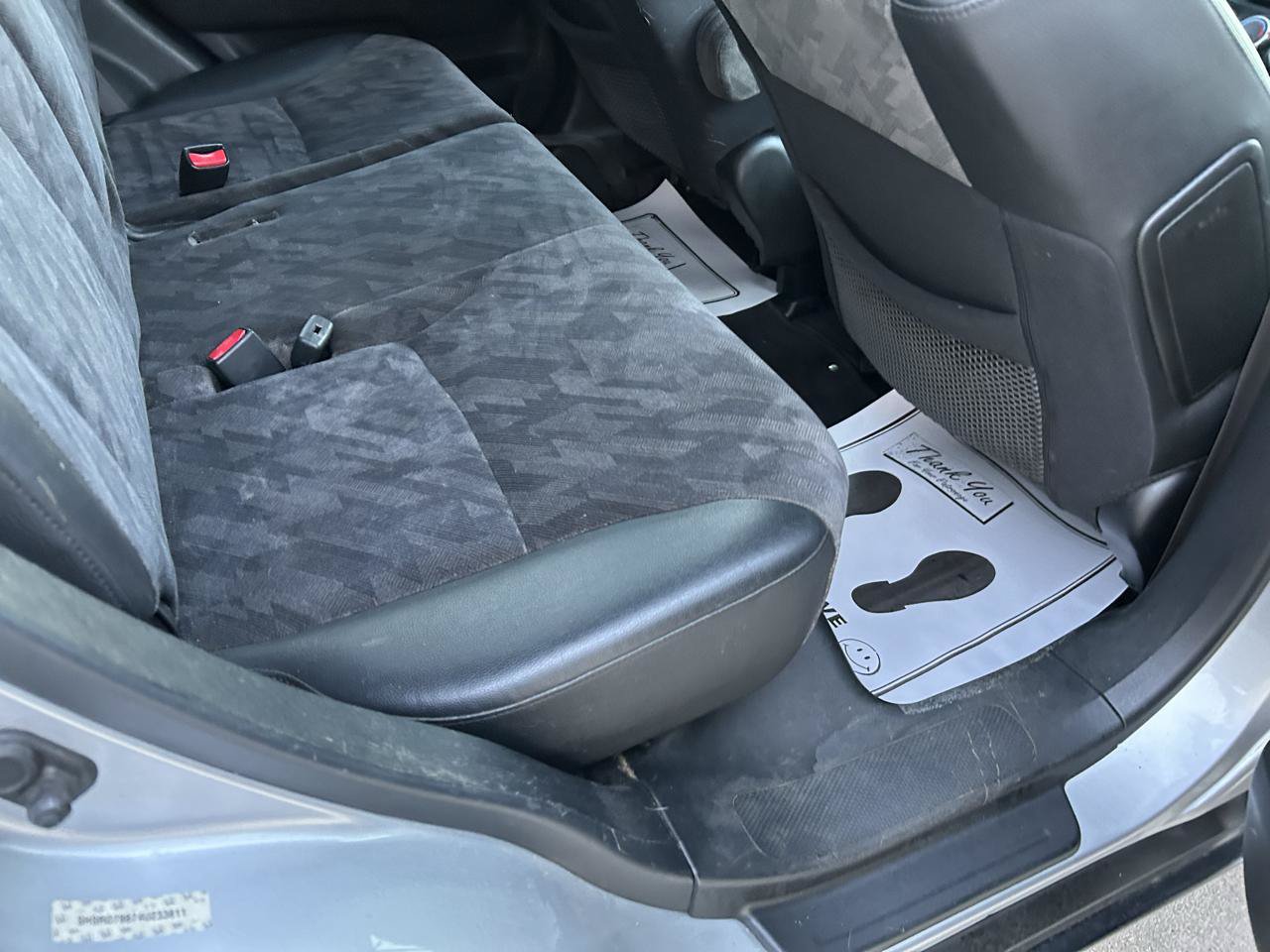 Used 2004 Honda CR-V EX image 11