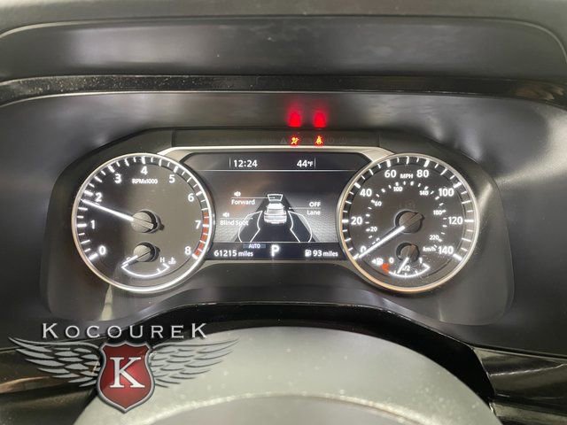 Used 2023 Nissan Pathfinder SL w/ Lighting Package (N92) image 15