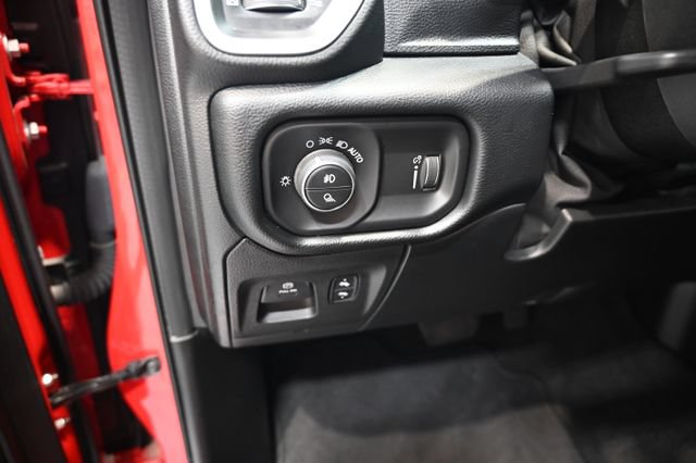 Used 2020 RAM 1500 Big Horn AWD/4WD image 26
