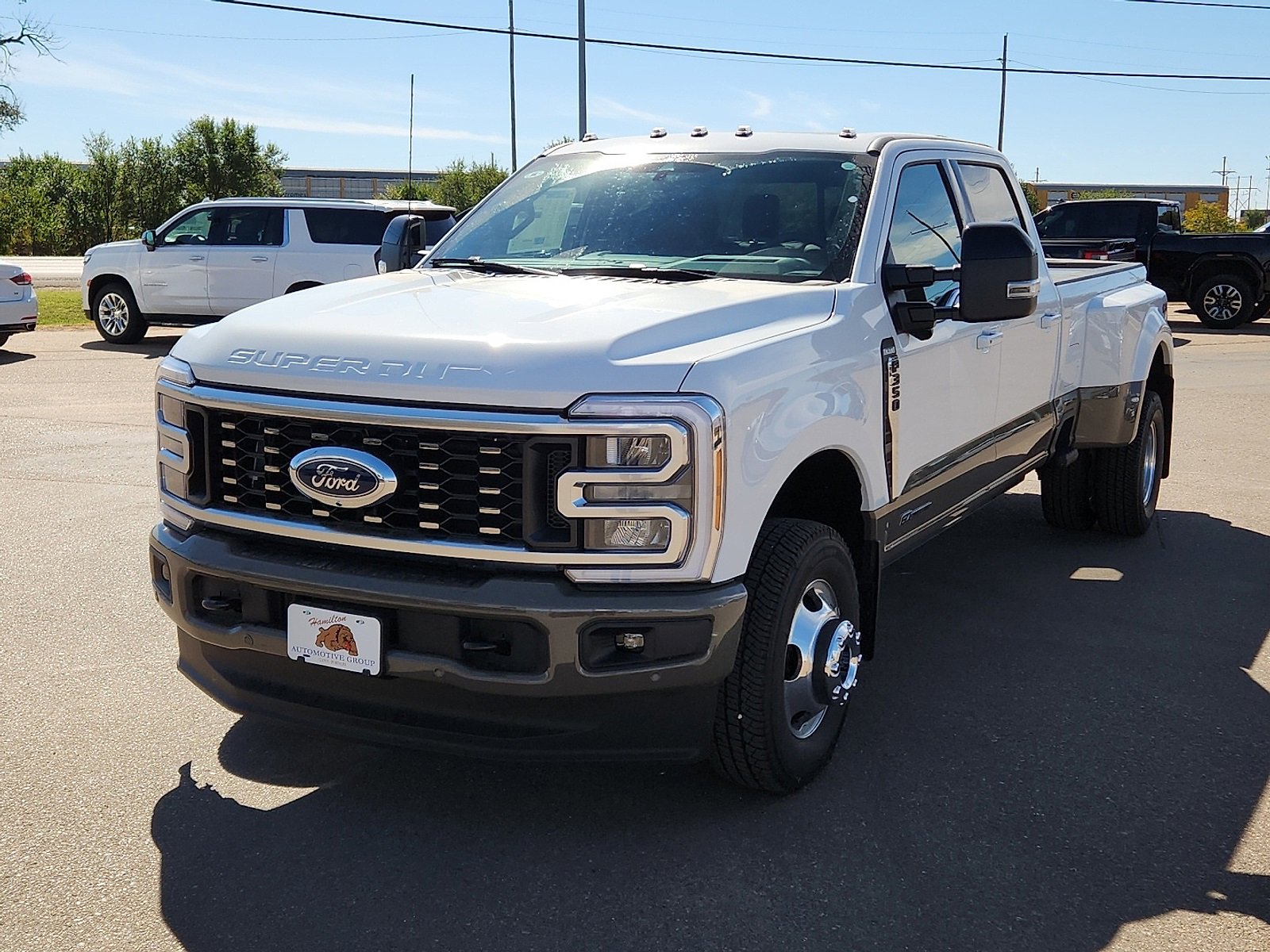 New 2026 Ford F350 4x4 Crew Cab DRW Super Duty