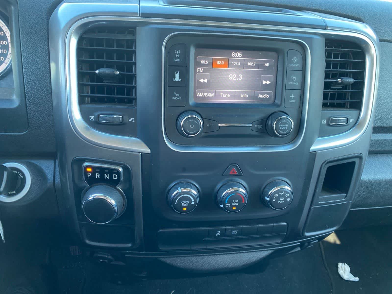 Used 2021 RAM 1500 Classic SLT RWD image 15