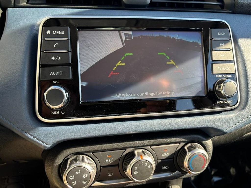 Used 2025 Nissan Versa SV FWD image 24