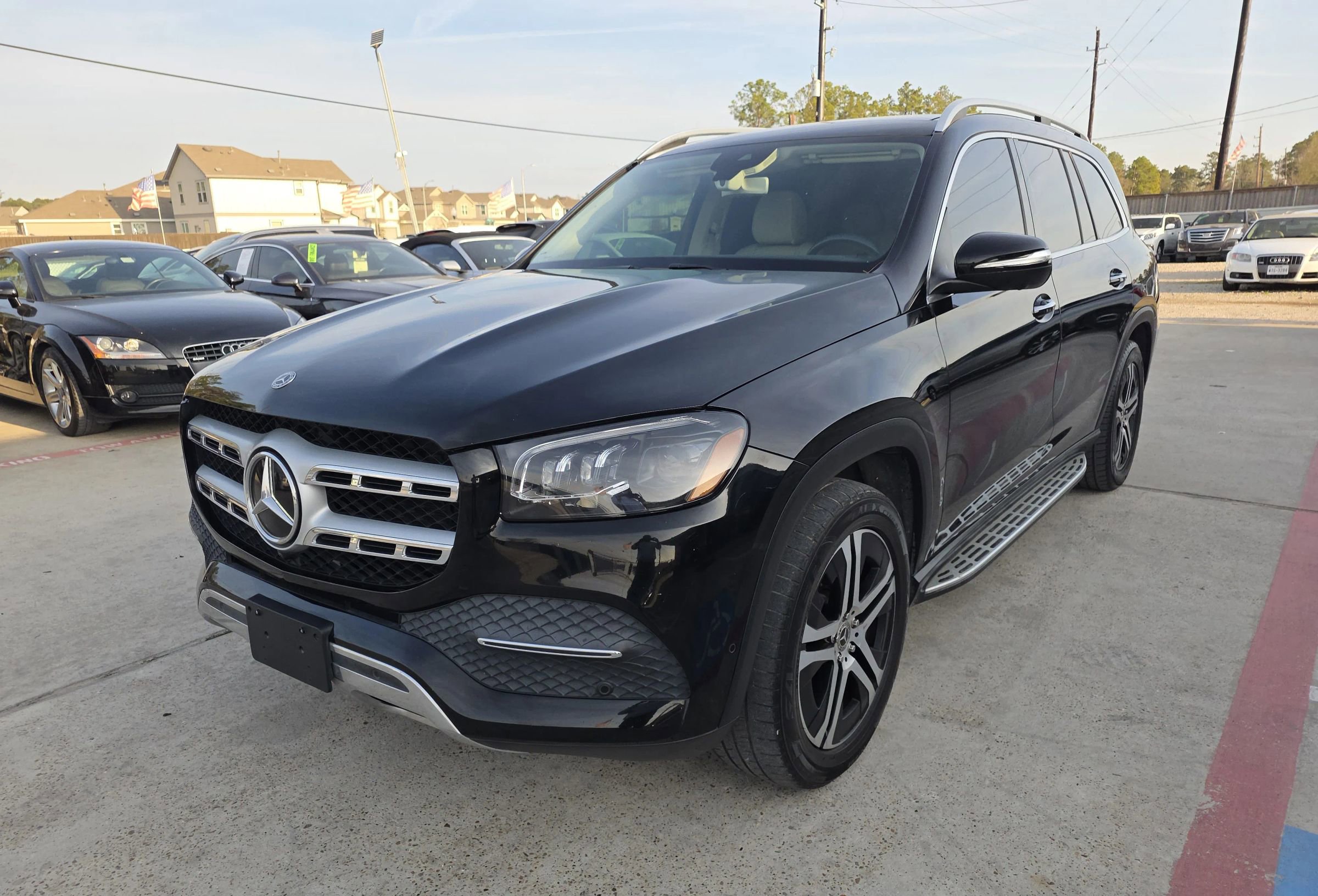 Used 2020 Mercedes-Benz GLS 450 4MATIC image 3