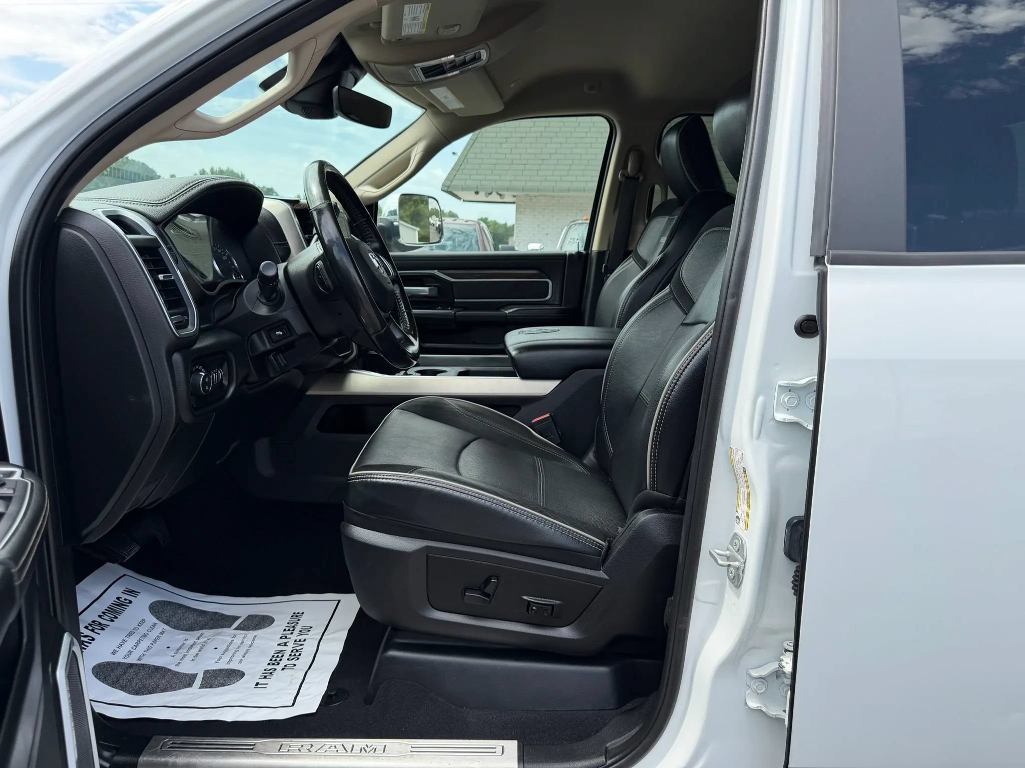 Used 2020 RAM 2500 Laramie AWD/4WD image 21