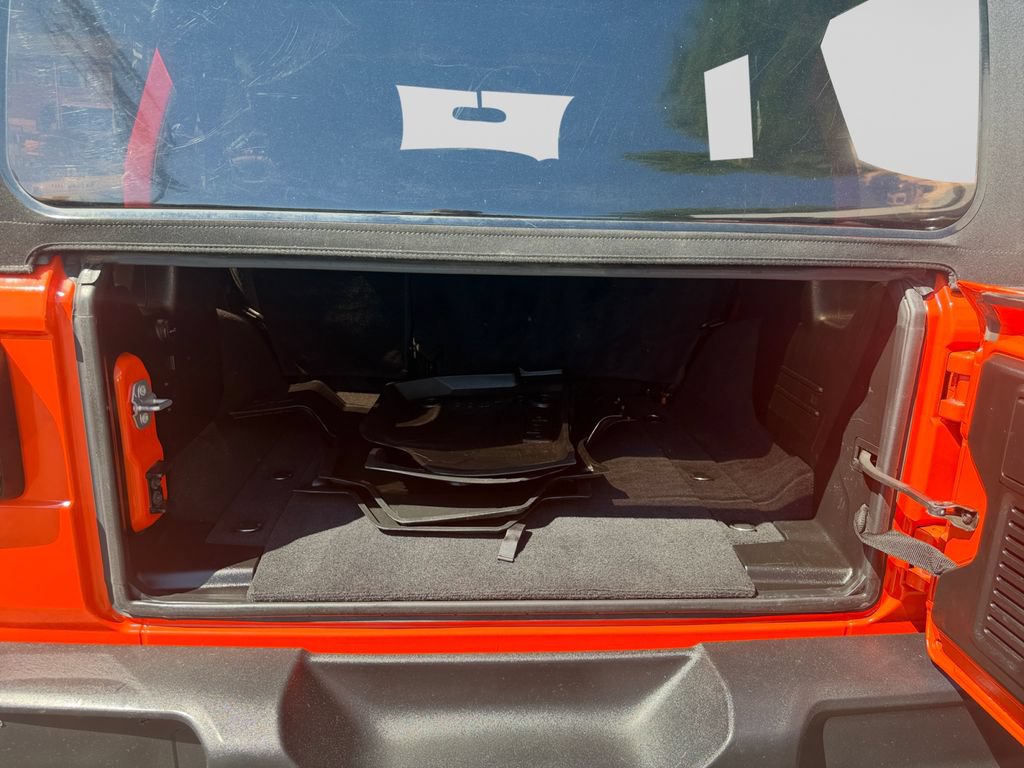 Certified 2019 Jeep Wrangler Unlimited Sport S AWD/4WD image 19