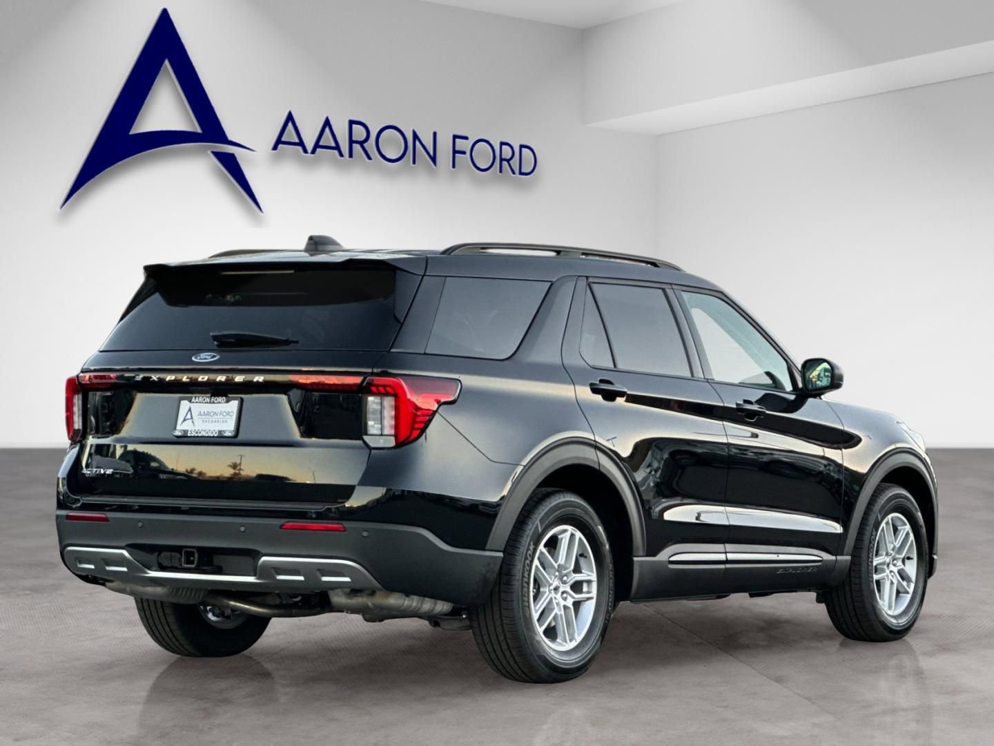 New 2026 Ford Explorer Active w/ Active Comfort Package RWD image 6