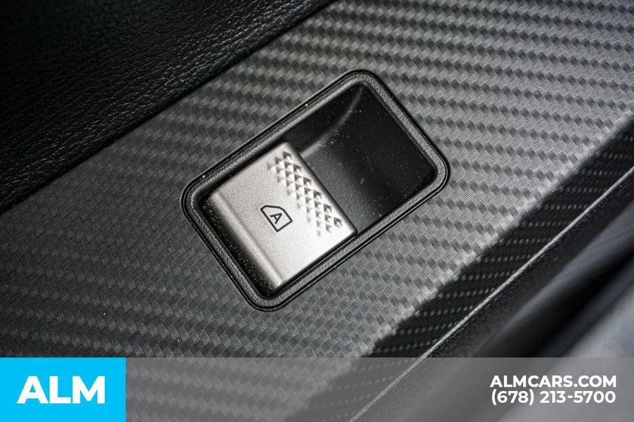 Used 2023 Mitsubishi Outlander SEL image 54