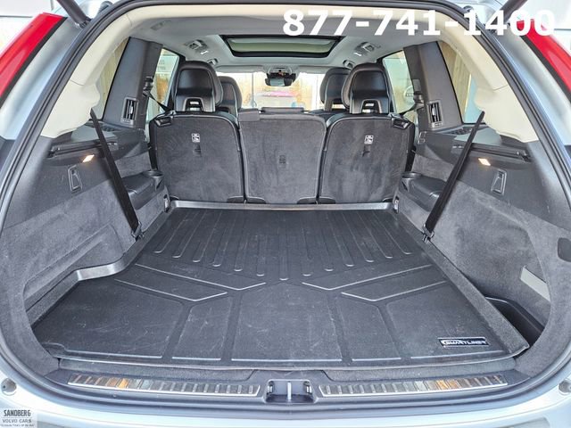 Used 2017 Volvo XC90 T6 Momentum w/ Vision Package image 11
