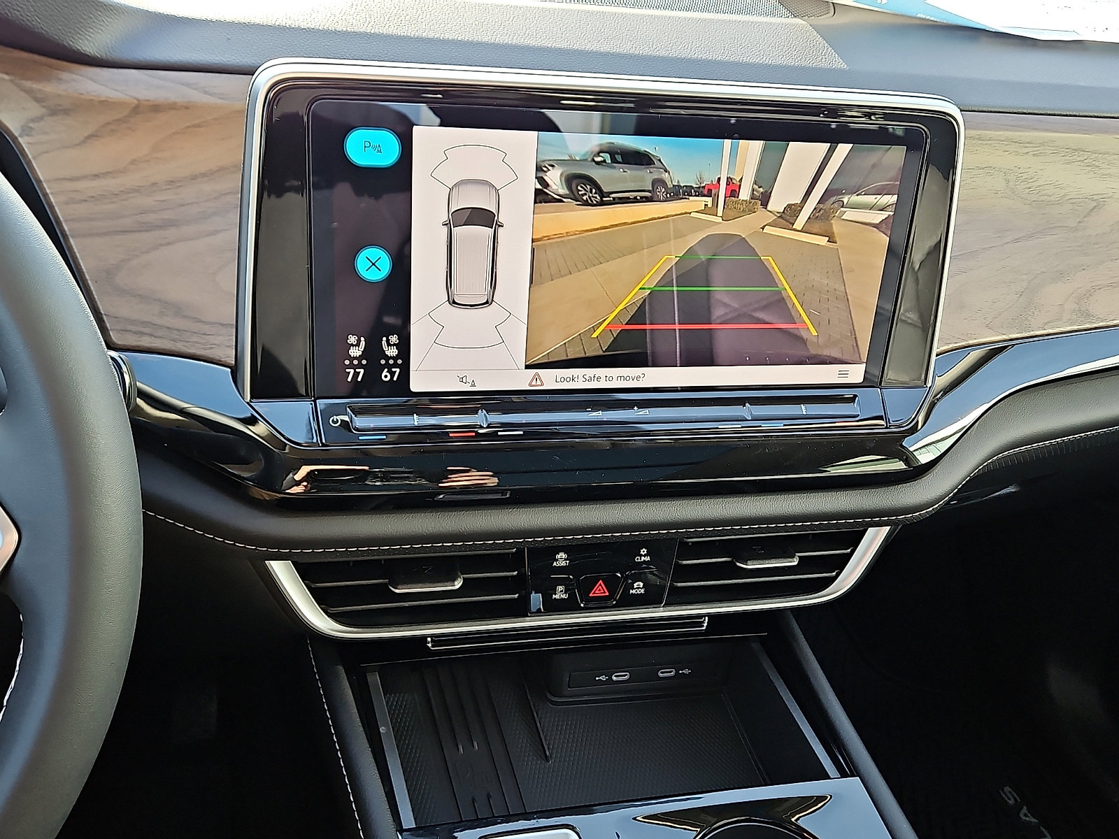 New 2026 Volkswagen Atlas SE image 17