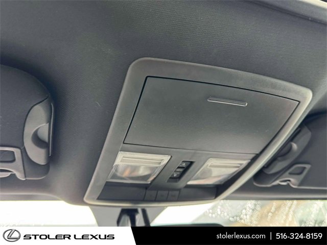 Used 2012 Dodge Challenger R/T Plus image 30