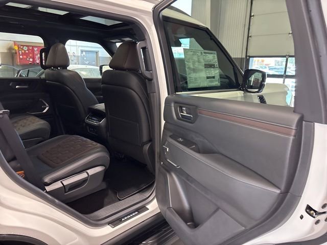 New 2026 Nissan Armada Platinum image 17