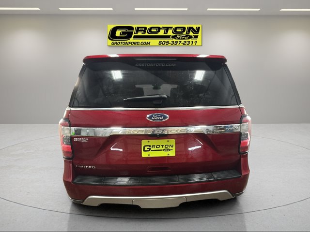 Used 2018 Ford Expedition Max Limited w/ Equipment Group 302A AWD/4WD image 3