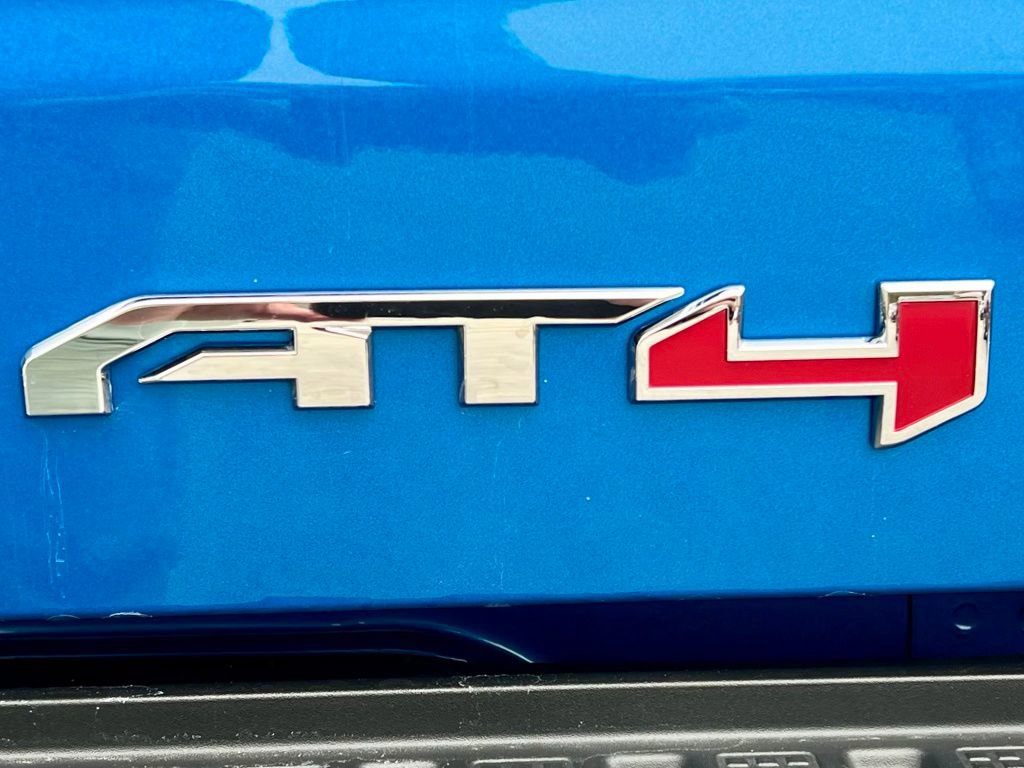 Used 2023 GMC Sierra 1500 AT4 w/ AT4 Premium Package image 18