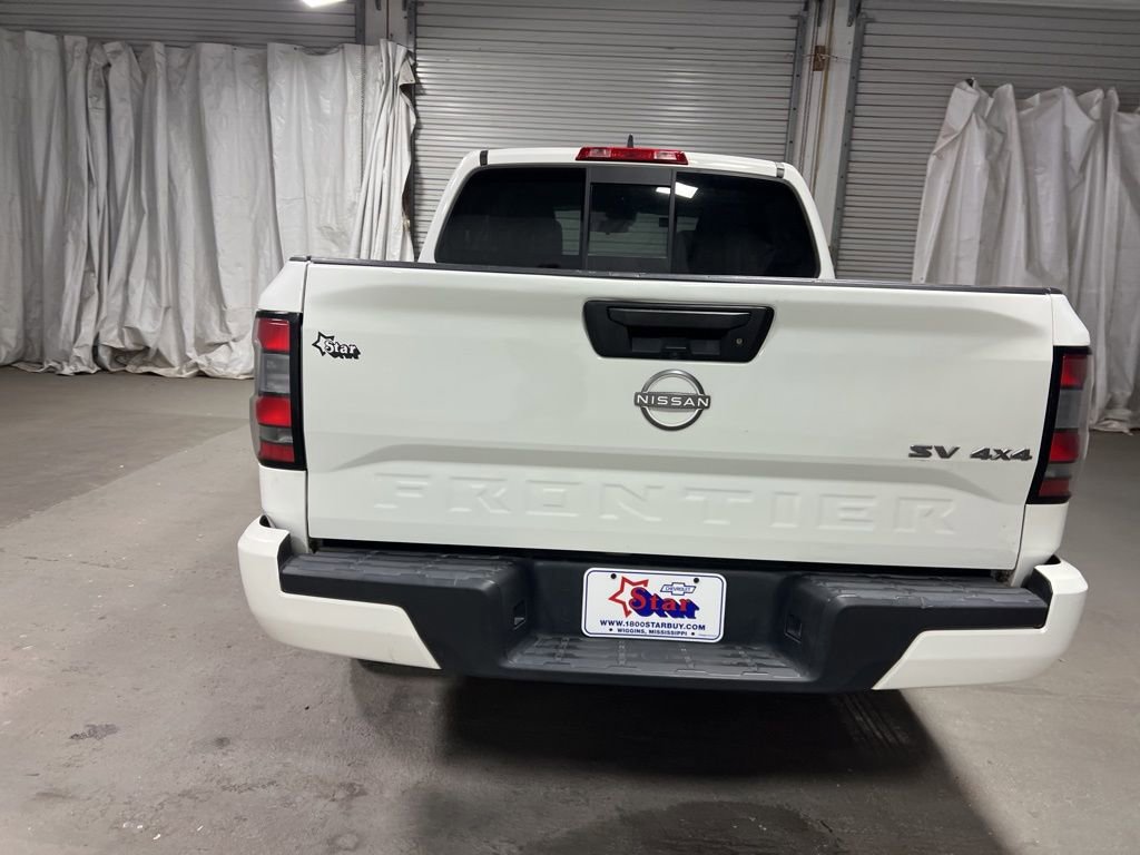 Used 2022 Nissan Frontier SV image 6