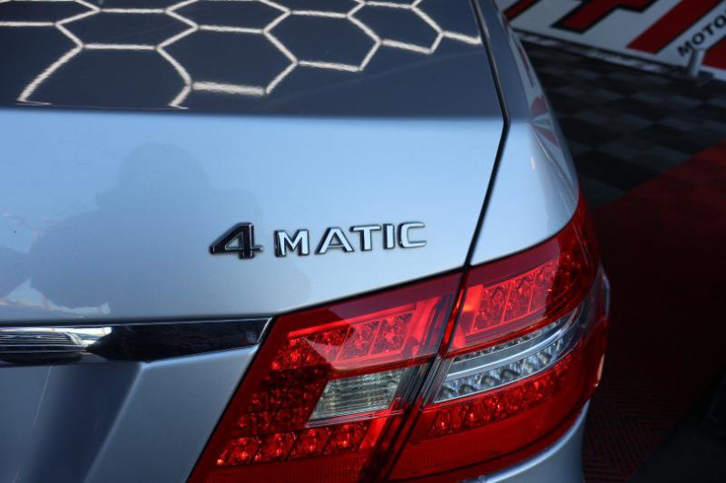 Used 2013 Mercedes-Benz E 350 4MATIC Sedan image 11