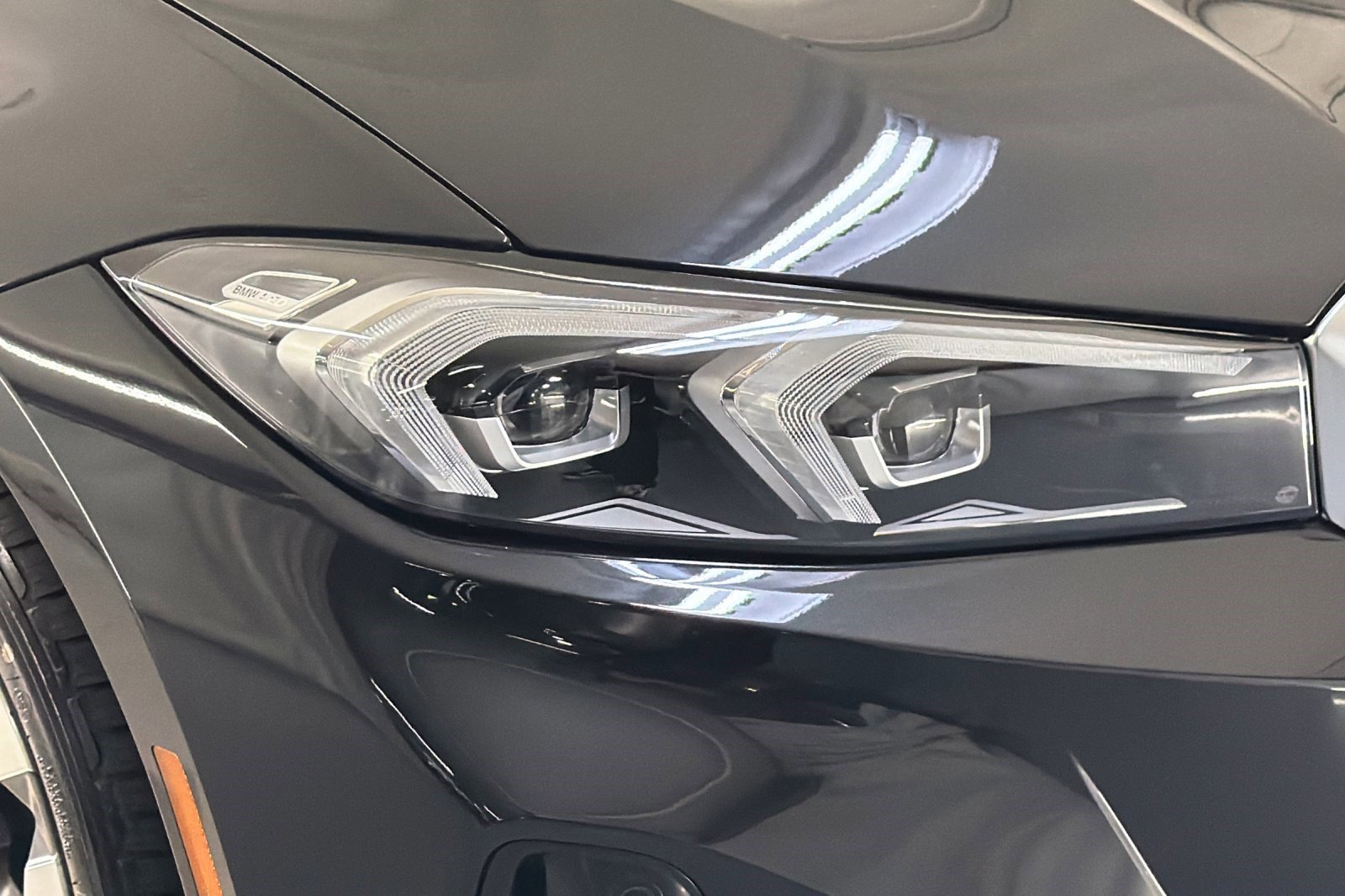 New 2026 BMW 330i Sedan w/ Convenience Package image 10