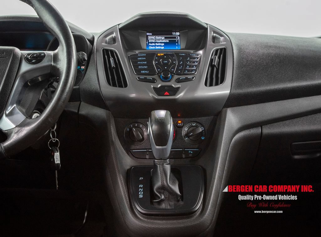 Used 2017 Ford Transit Connect XLT FWD image 18