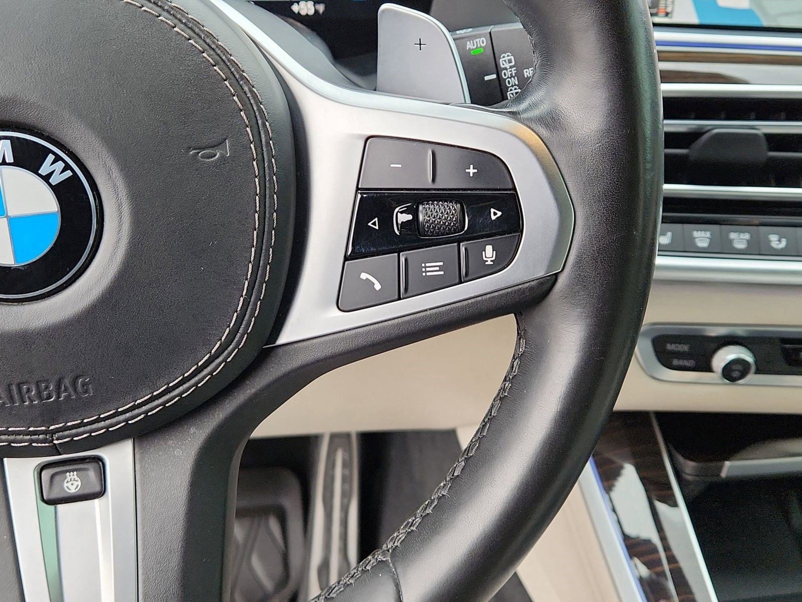 Used 2021 BMW X5 xDrive40i w/ M Sport Package image 19