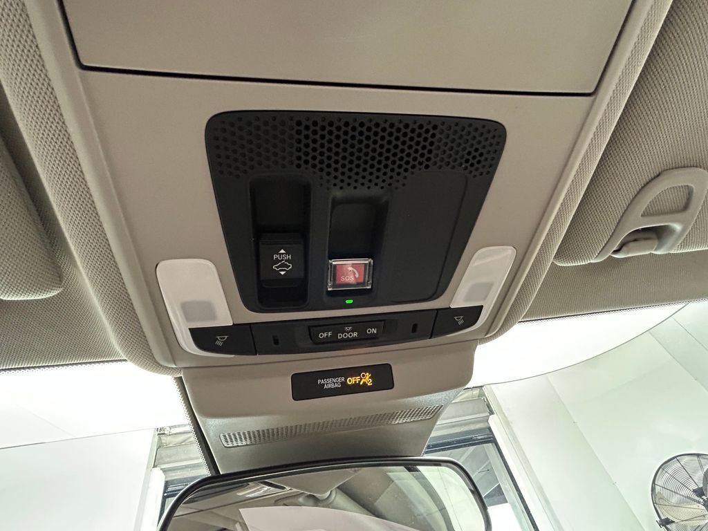 Used 2023 Honda Accord EX image 28