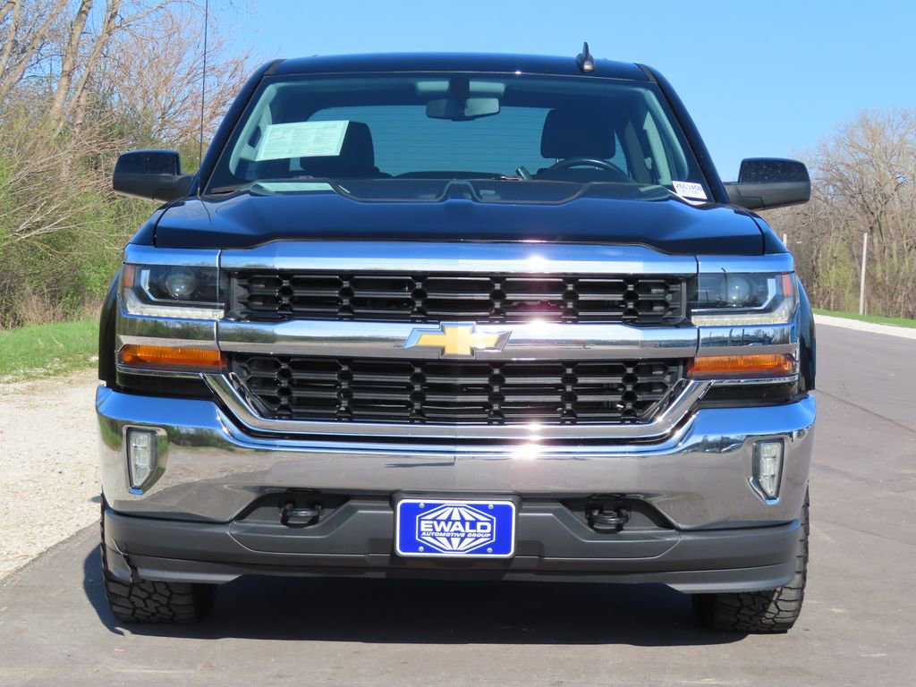 Used 2017 Chevrolet Silverado 1500 LT w/ All Star Edition AWD/4WD image 15
