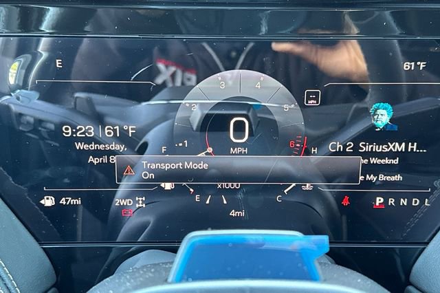 New 2026 GMC Yukon Elevation w/ Elevation Premium Package AWD/4WD image 33