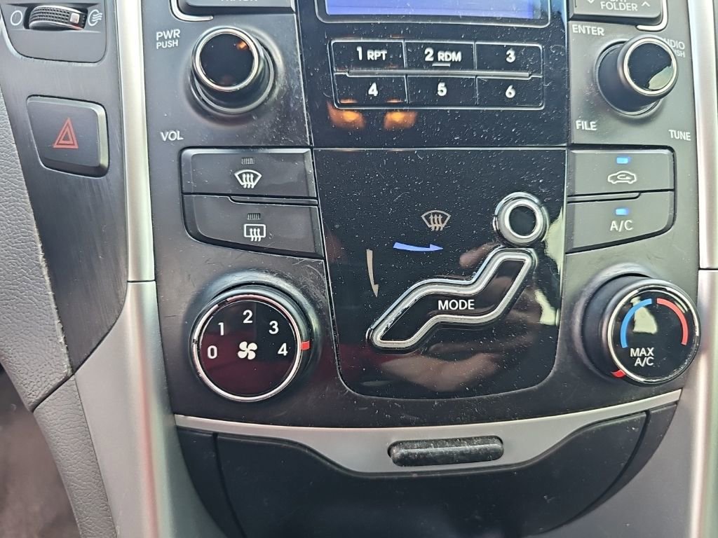 Used 2011 Hyundai Sonata SE FWD image 14